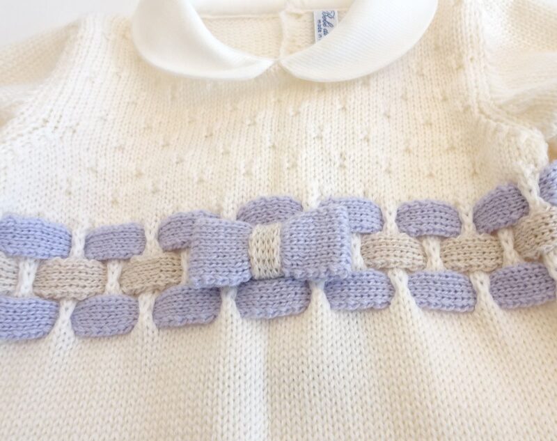 Tutina in lana merinos per neonata